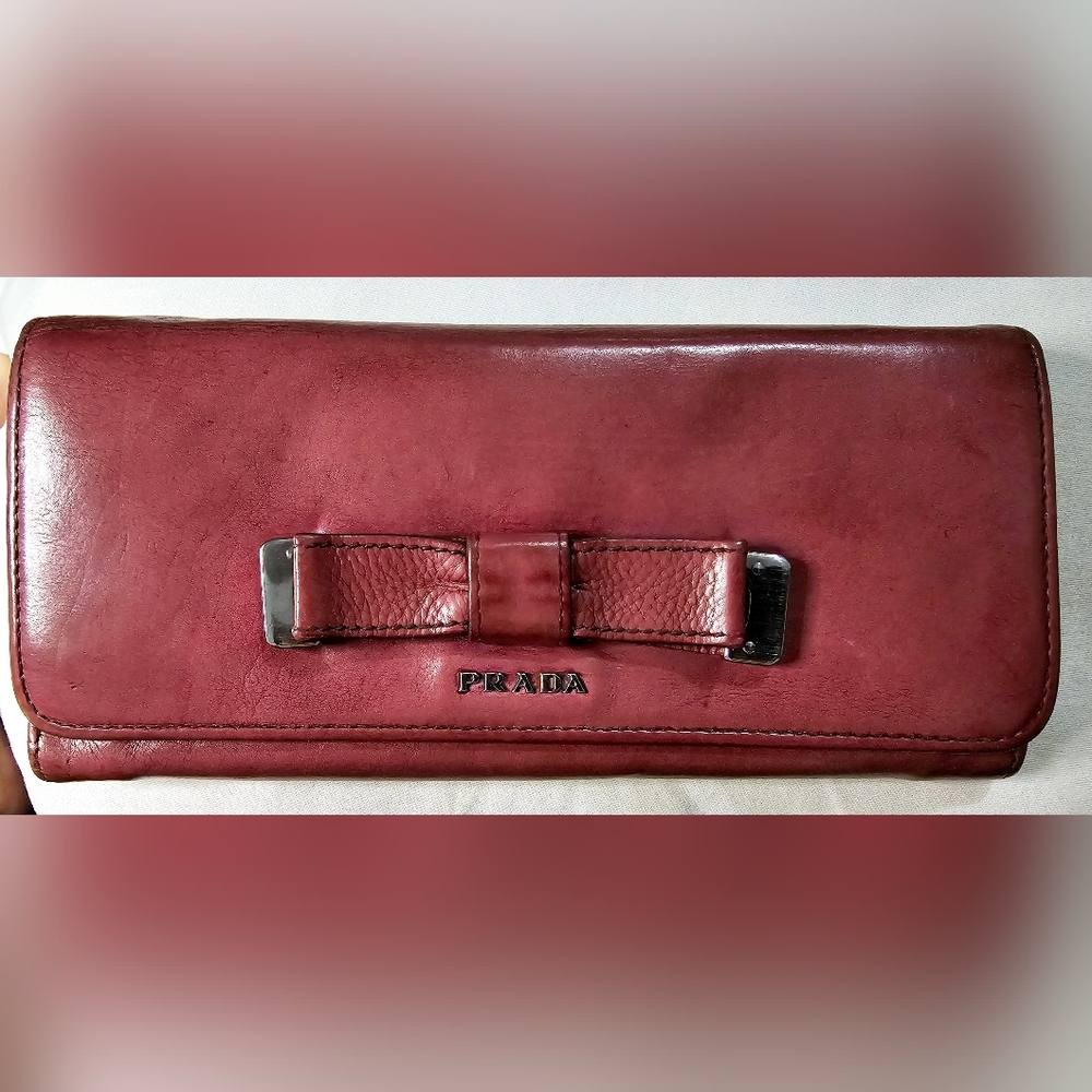 AUTHENTIC PRADA bi fold wallet (project wallet)
